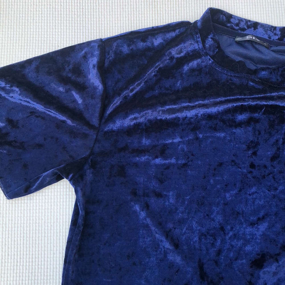 Blue velvet top